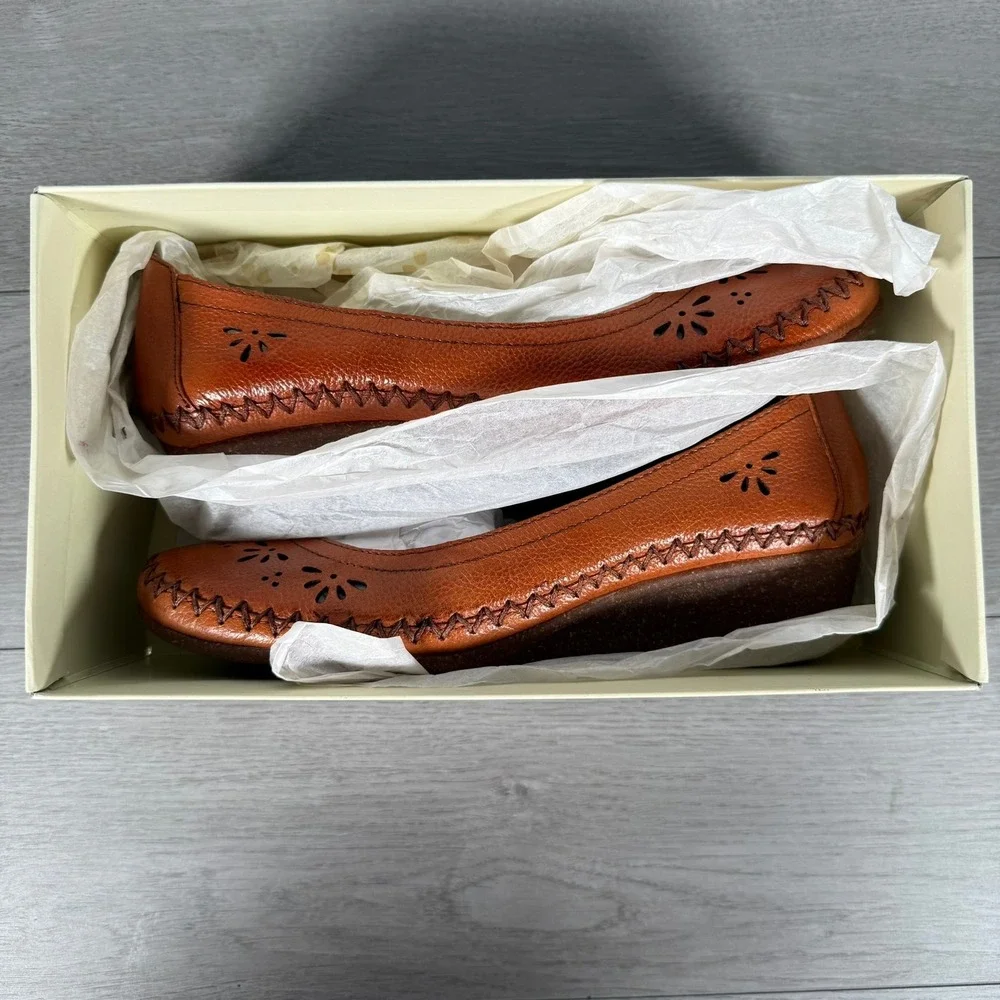 Naturalizer Nayrin Leather Wedge Pump 9W Potato Orange Floral China NIB